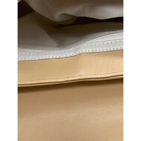 Guess Tan Stitched Silver Hardware Shoulder purse - Picture 5 of 6